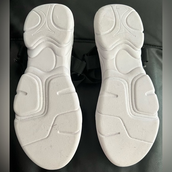 Farylrobin: Black Women’s Velcro Sandals: Size 10 - Picture 4 of 5